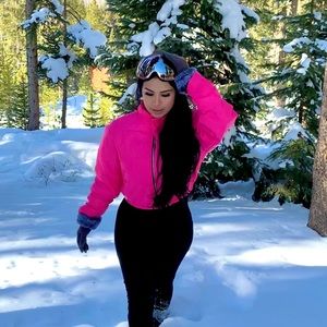 NAKED WARDROBE puffer crop jacket M PINK